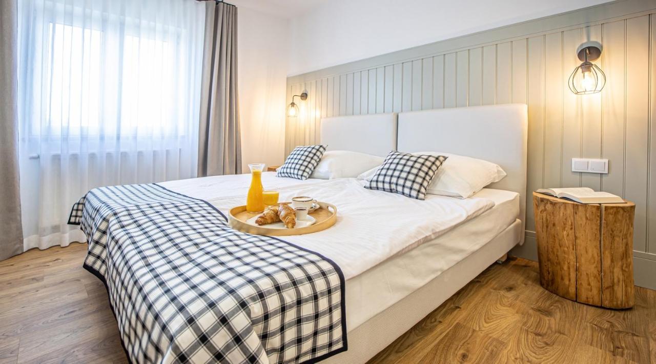 Hotel Sajmino Family House